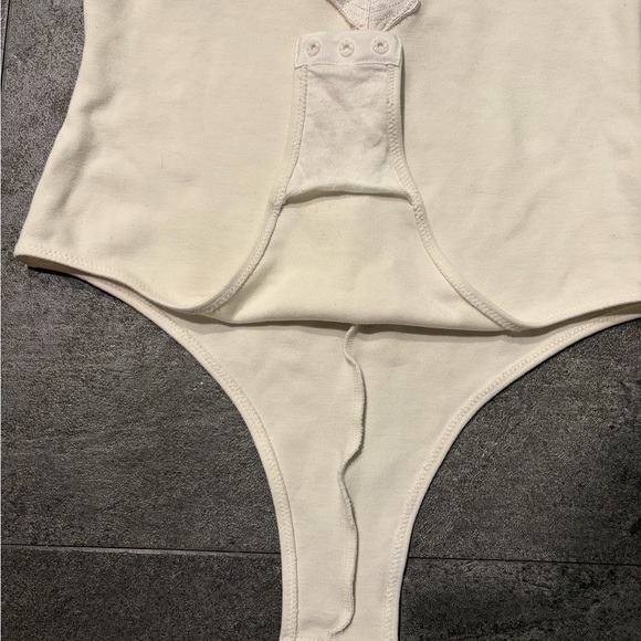 Fleur du Mal Lily Embroidered Bodysuit - Picture 3 of 6